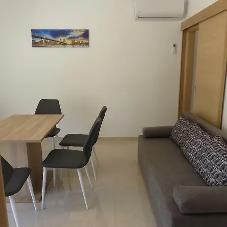 Appartamento Luka Biograd Na Moru