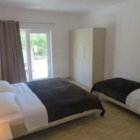 Luka Apartman Biograd na Moru