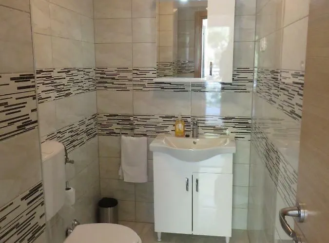 Luka Apartman Biograd Na Moru