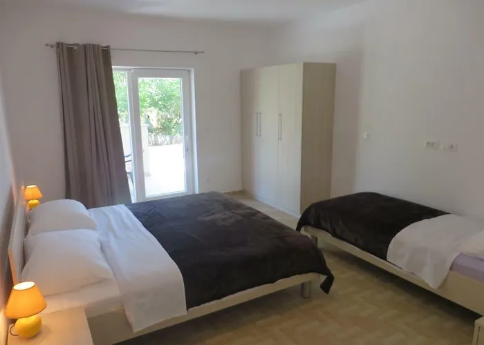 Luka Apartman Biograd Na Moru